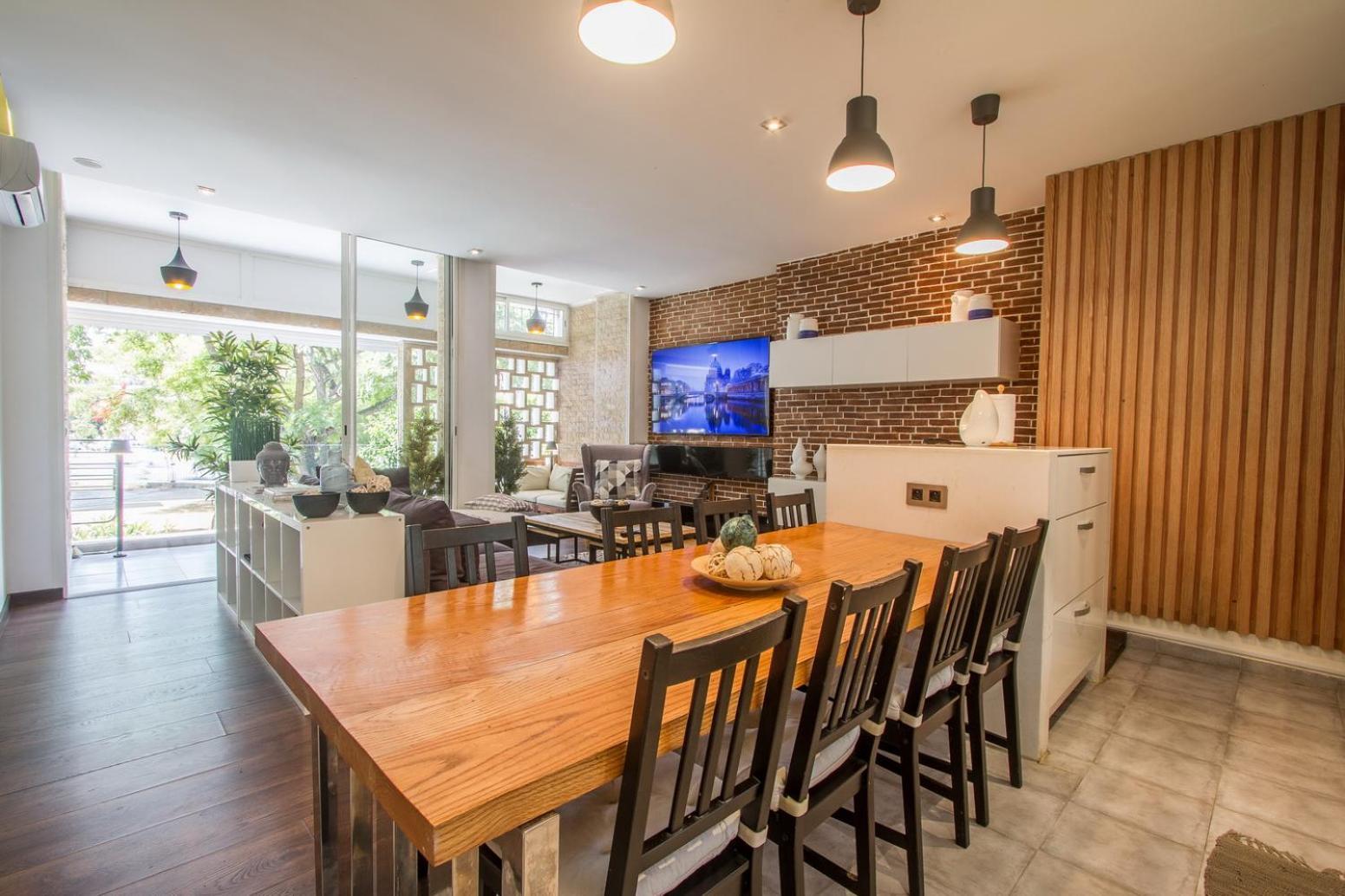 Apartment Charming 3 Bedroom In Agdal